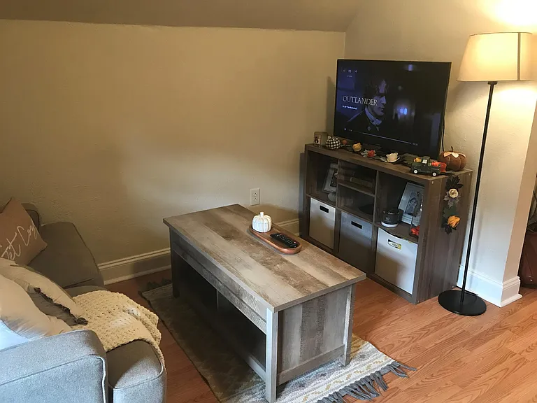 837 Highview St #3 — Photo 11