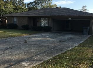 1110 Mitchell St, Lake Charles, LA 70607