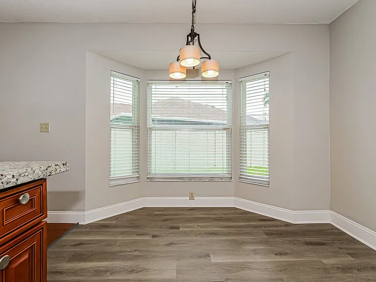 13515 Northumberland Cir — Photo 7