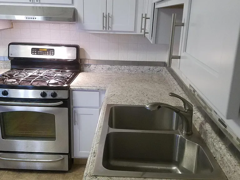 1207 Lakeview Dr — Photo 21