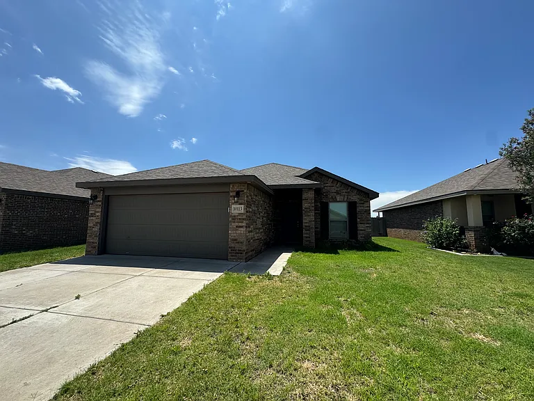 10113 Viola Ave — Photo 3
