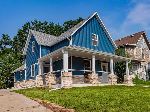 3204 8th St, Des Moines, IA 50313