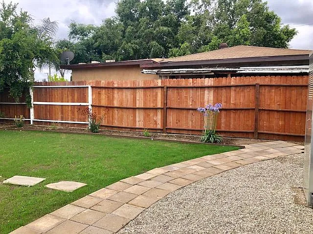 10404 Gunn Ave — Photo 15