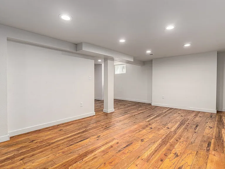 2227 S Grand Blvd — Photo 9