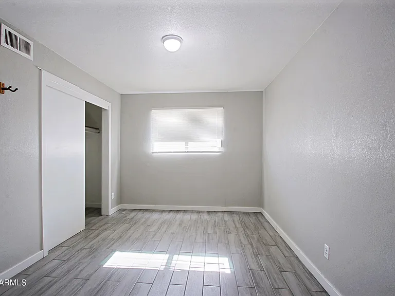 5241 N 17th Ave #B — Photo 10