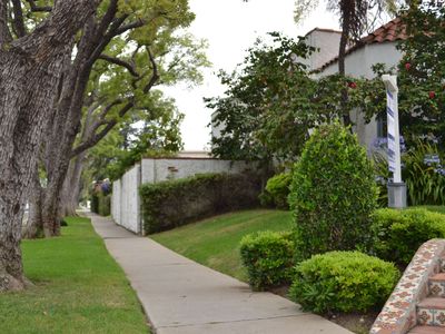 2055 Veteran Ave, Los Angeles, CA, 90025