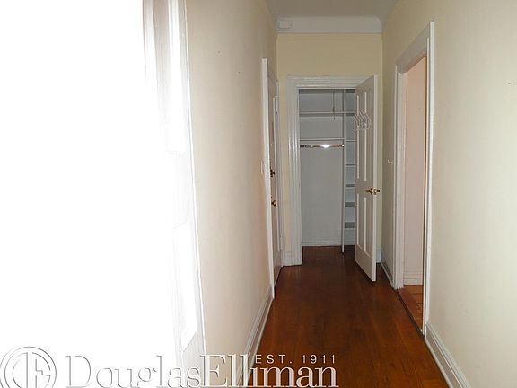 3rd image of 265 W 81st St APT 5c