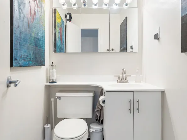 153 East 32nd Street image 11 of 27