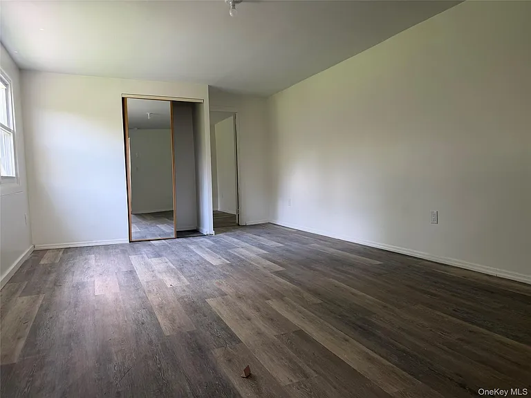 50 S Montgomery St #6 — Photo 8