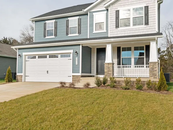 5016 Gray Fox Dr, Bealeton, VA 22712