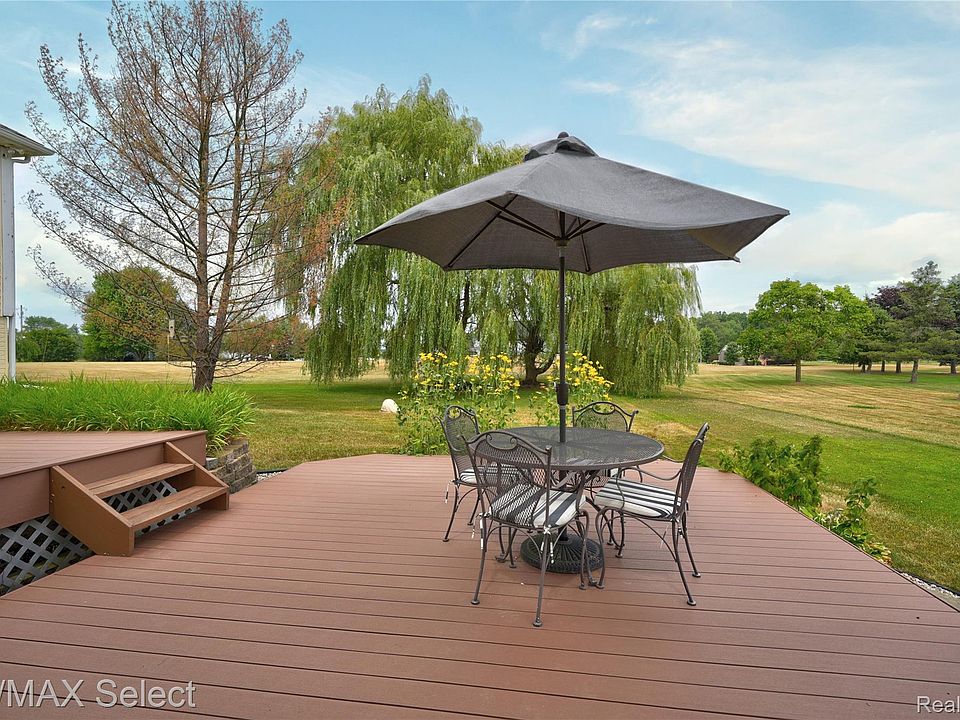 8211 Burleigh Rd, photo 9