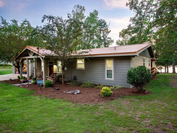 34 Tomahawk Ln, Fort Gaines, GA 39851