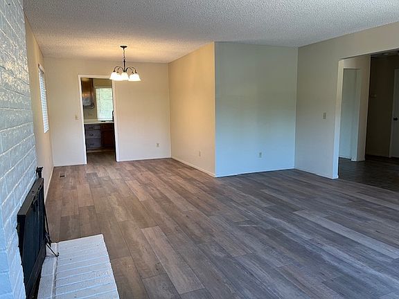 5th image of 311 Vineyard Dr