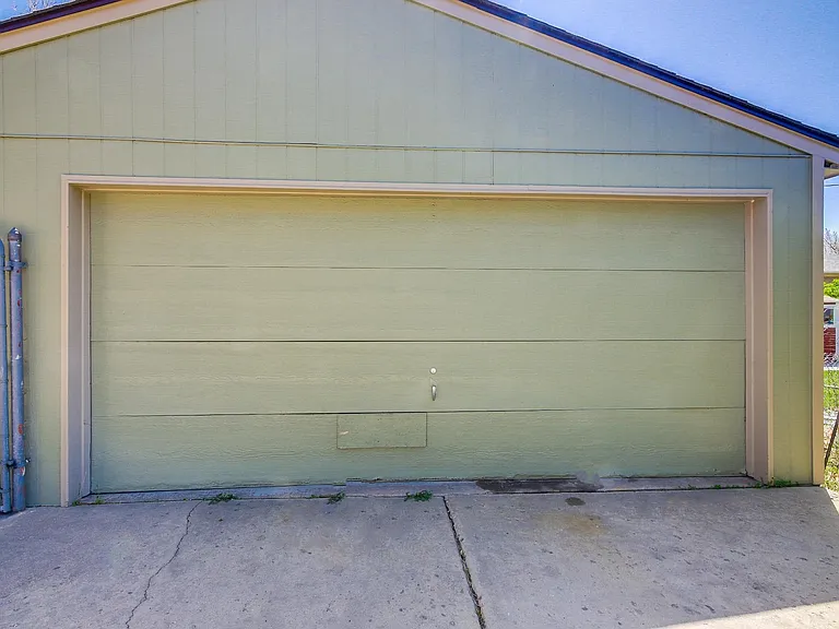 6830 W 26th Ave — Photo 28