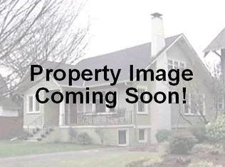 122 E Harding Ave, Bakersfield, CA 93308