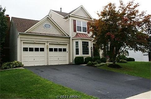 2nd image of 15956 Kensington Pl