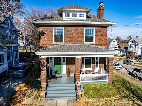 3rd image of 2164 Slane Ave