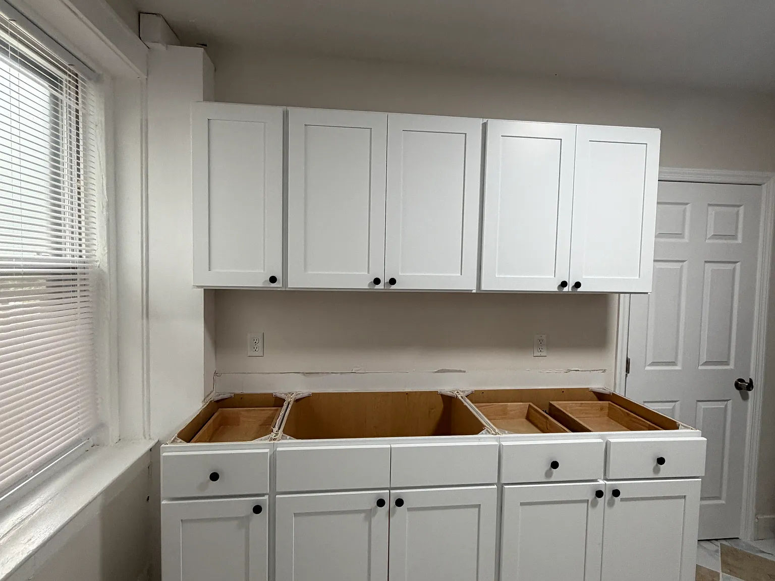 3 bed, 1000 sqft, $1,850 — Photo 2