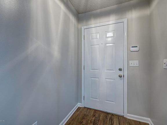 5th image of 8076 Le Havre Dr N