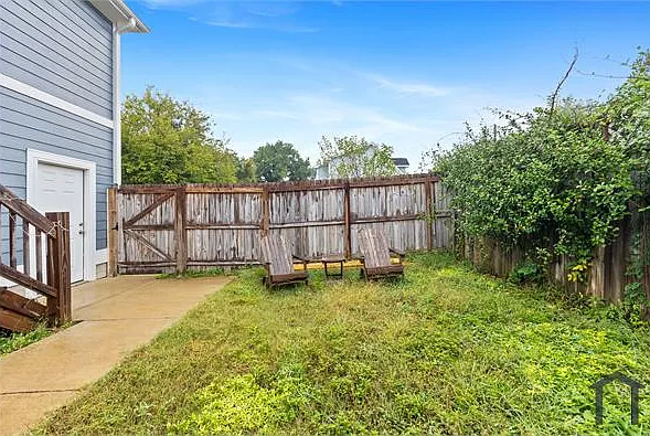 607 Dowd St #ADU — Photo 12