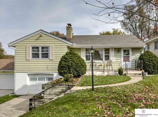 4219 N 66th St, Omaha, NE 68104