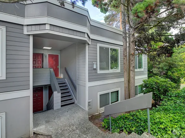 4202 Factoria Boulevard SE #D-10, Bellevue, WA 98006