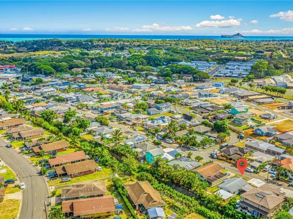 41-713 Mekia St, Waimanalo, HI 96795