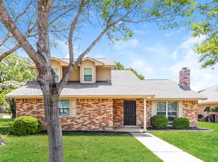 1 Roaring Creek Ct, Trophy Club, TX 76262
