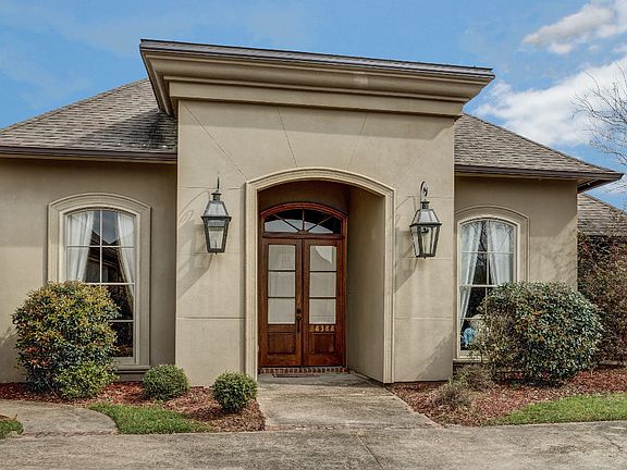 4th image of 18388 Lake Harbor Ln