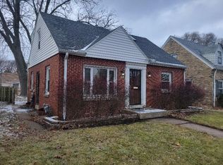 4909 N 25th St, Milwaukee, WI 53209