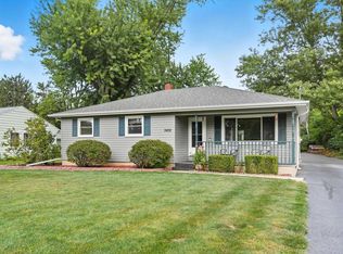 3402 Three Oaks Dr, Fort Wayne, IN 46809