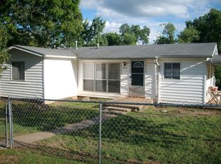 210 W 9th St N, Sand Springs, OK 74063