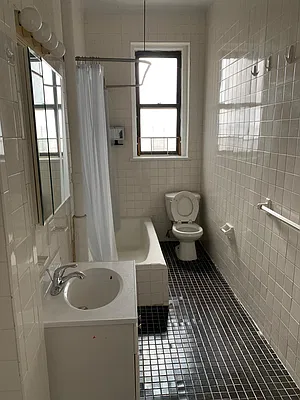 Rented by 220 West 98 Realty LLC | media 6