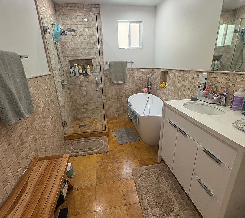 2nd image of 1700-1702 Livonia Ave #1700