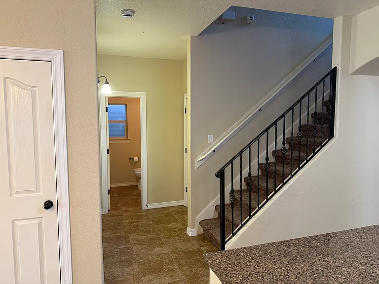 14429 Fernando Zubia Ave — Photo 20