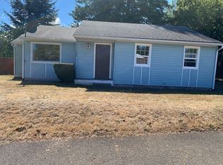 2625 N 15th Ct, Coos Bay, OR 97420