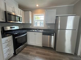2476 Pajot Dr #32, Kawkawlin, MI 48631