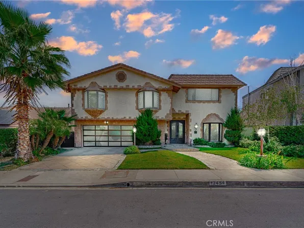 12454 Henzie Pl, Granada Hills, CA 91344