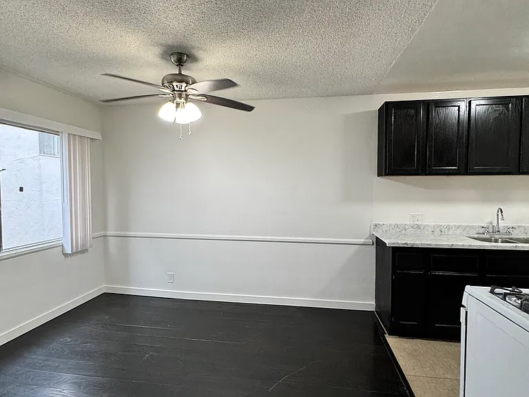 7530 Fountain Ave #3 — Photo 6