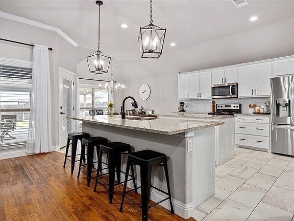 2nd image of 115 Preakness Dr