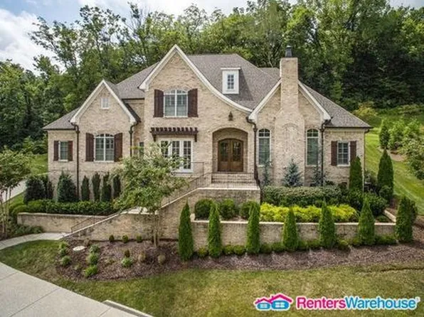 1085 Stockett Dr, Nashville, TN 37221