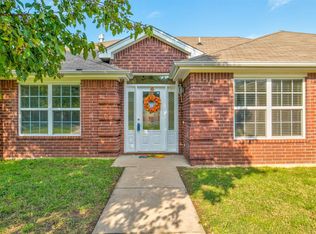 2643 Spanish Ave, Granbury, TX 76048