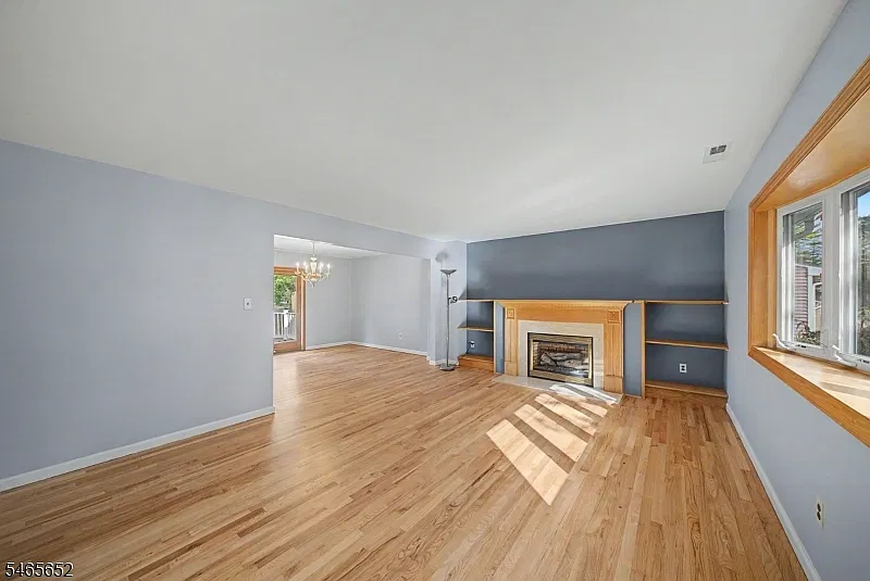 3 bed, 3.5 bath, $6,500 — Photo 4