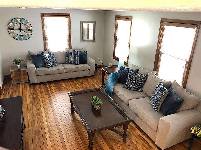 117 Woodside Ave — Photo 8