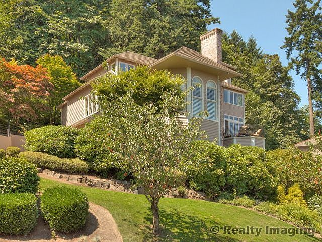 Gorgeous Home w/Grand Views