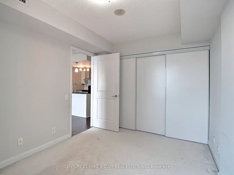 25 Town Centre Ct #3006 — Photo 8