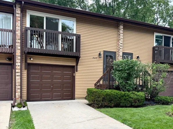 328 Ottawa Dr, Bolingbrook, IL 60440