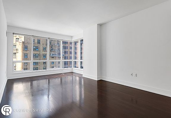 3rd image of 350 W 42nd St APT 15D