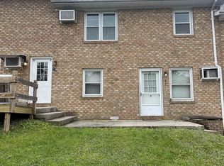3244 Eagle School Rd #12, Martinsburg, WV 25404