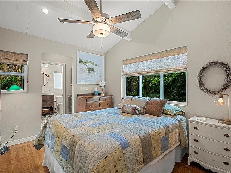 38478 Canyon Heights Dr — Photo 11